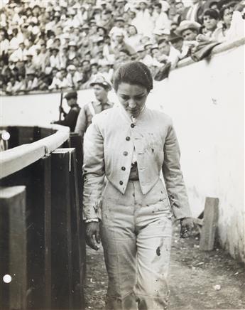 (WOMAN BULLFIGHTER) A series of 6 photographs depicting noted torera Bertha Trujillo of Colombia.